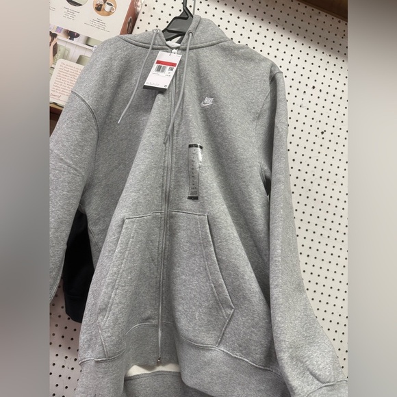 Nike men’s Gray Full-Zip Hoodie - Picture 1 of 2